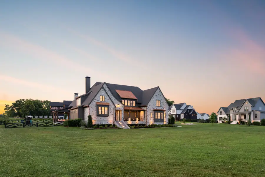 5201 Bond Springs Ct, Thompsons Station, TN 37179 - #3