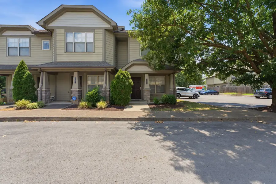 105 4th Ave #503, Murfreesboro, TN 37130 - #3