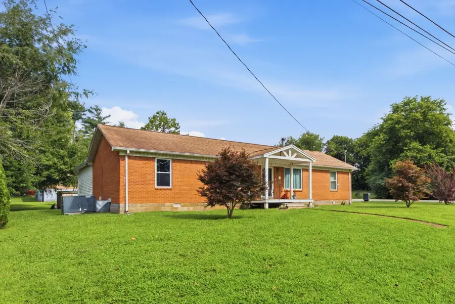 200 Davis Dr, Columbia, TN 38401 - #3