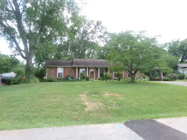103 Love Ct, Clarksville, TN 37040