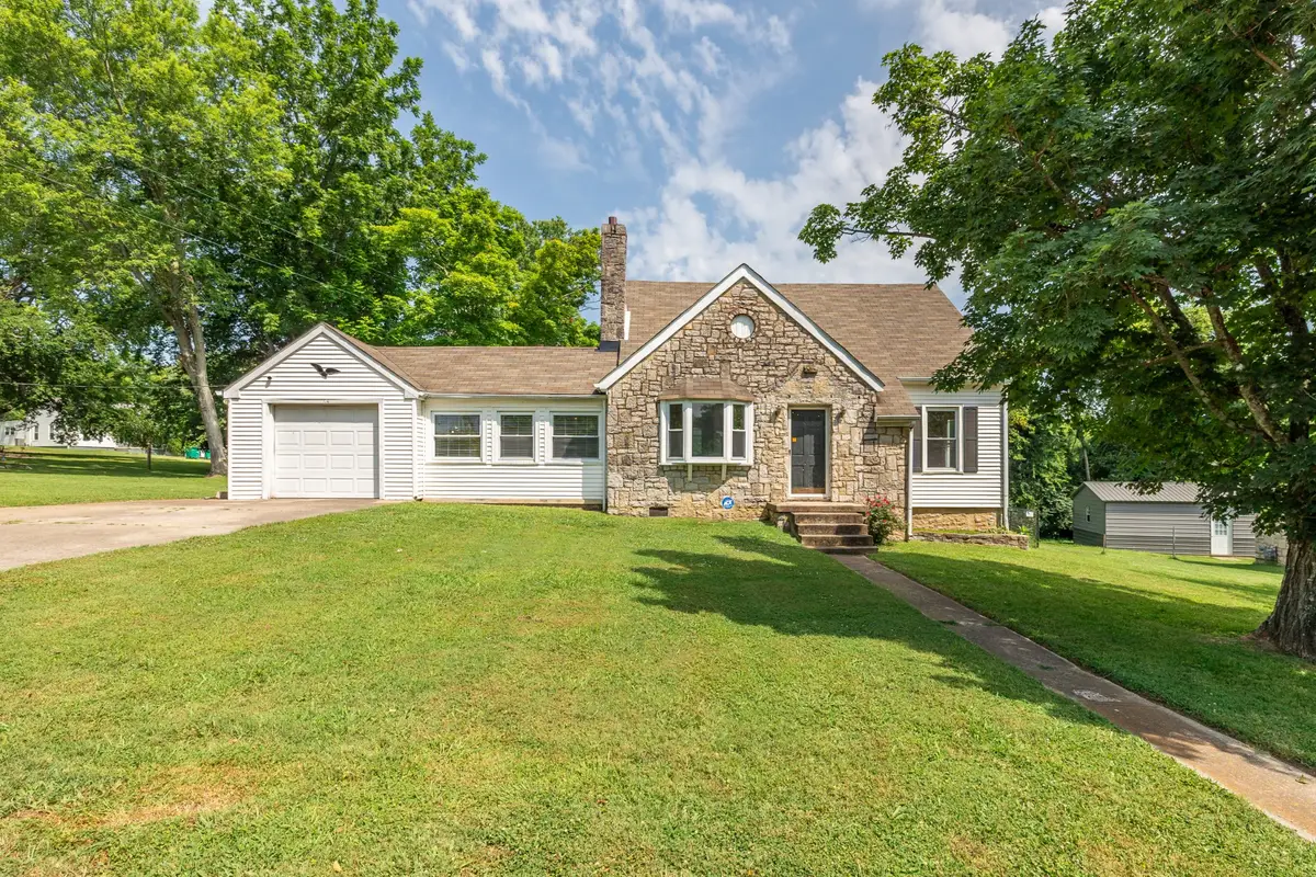 764 Maple St, Lewisburg, TN 37091 - #1