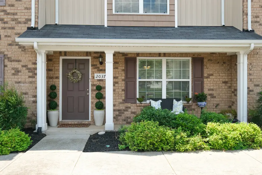 2037 Debonair Ln, Murfreesboro, TN 37128 - #2