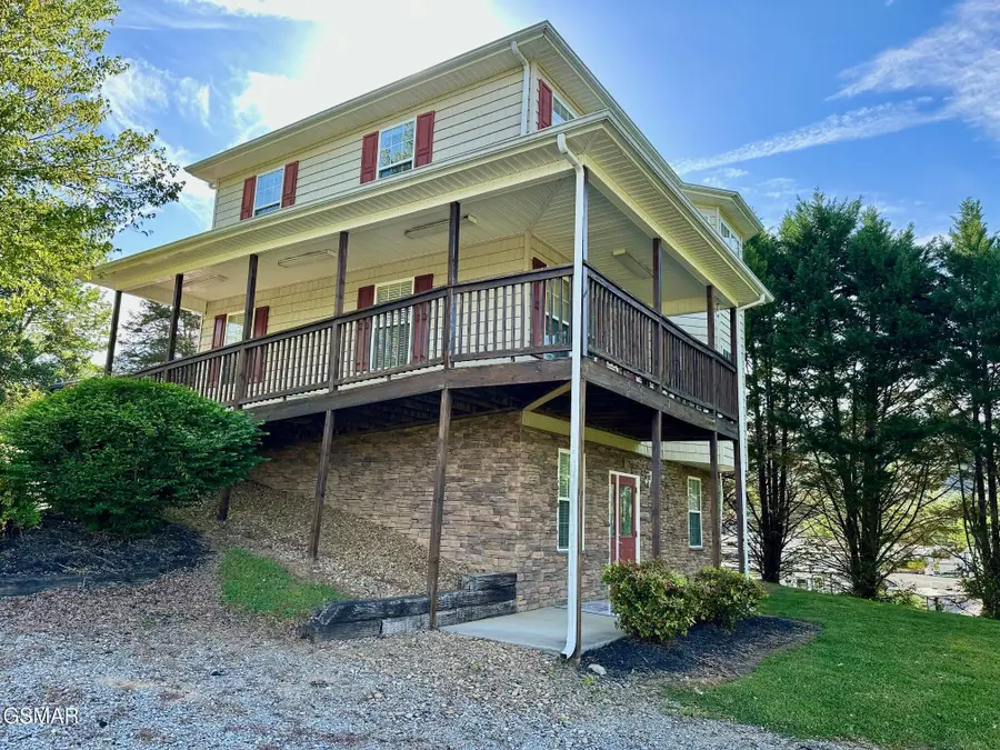 249 Mill View Dr, Pigeon Forge, TN 37863 - #2
