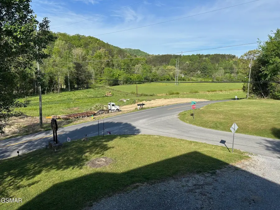 249 Mill View Dr, Pigeon Forge, TN 37863 - #3