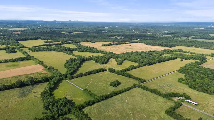 2794 Darnell Rd, Lewisburg, TN 37091 - #2