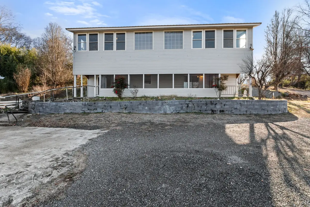 108 Sunset Cir, Centerville, TN 37033 - #1