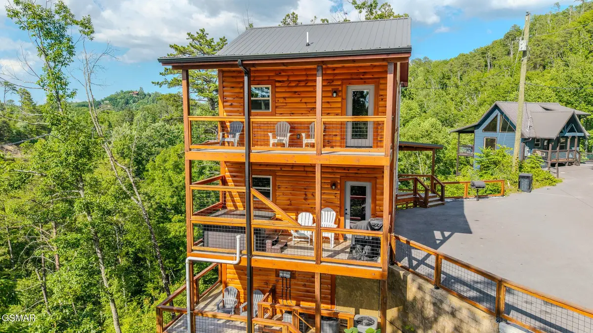 1864 Blue Tick Way, Sevierville, TN 37876 - #1
