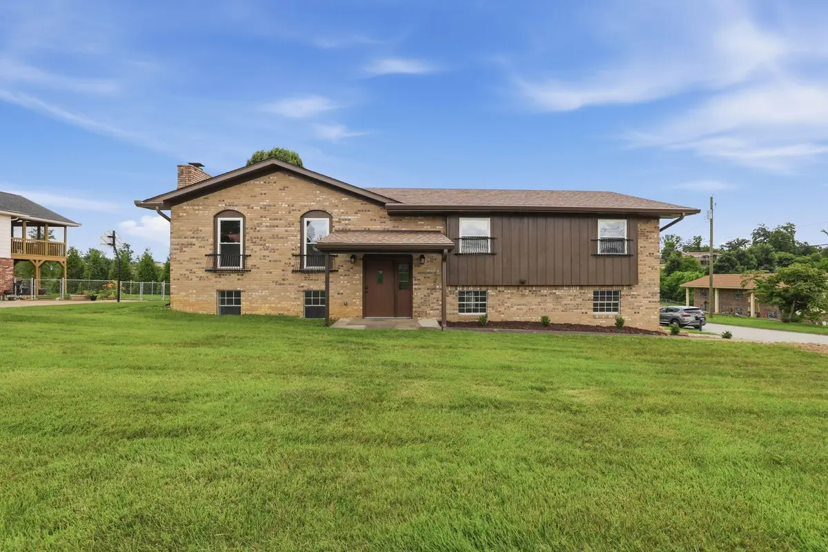 2802 Saint Lawrence Road, Chattanooga, TN 37421 - #1