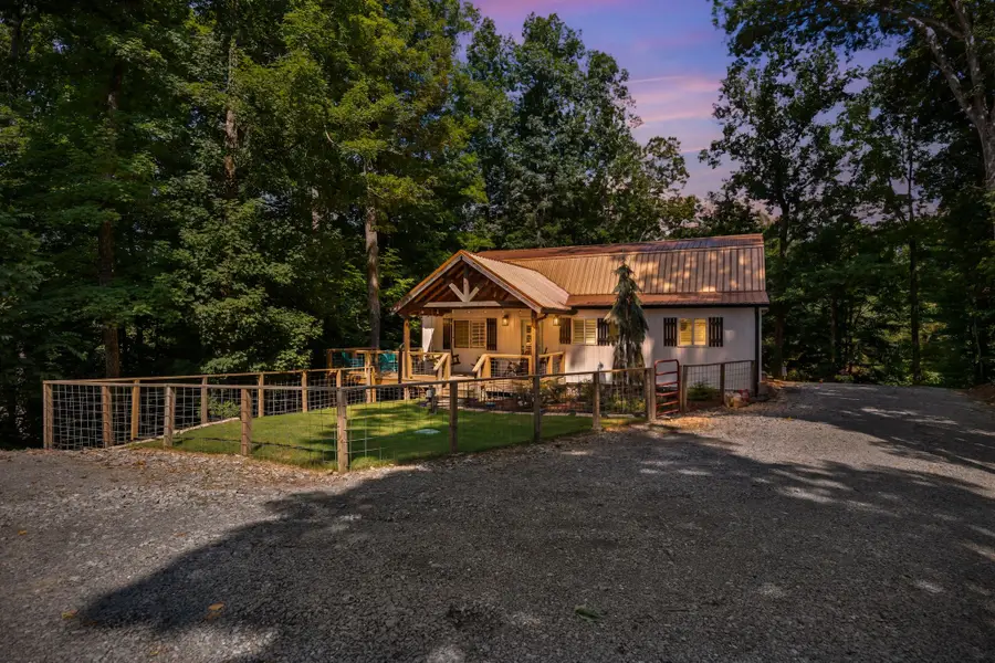 800 Reynolds Bridge Rd, Benton, TN 37307 - #2