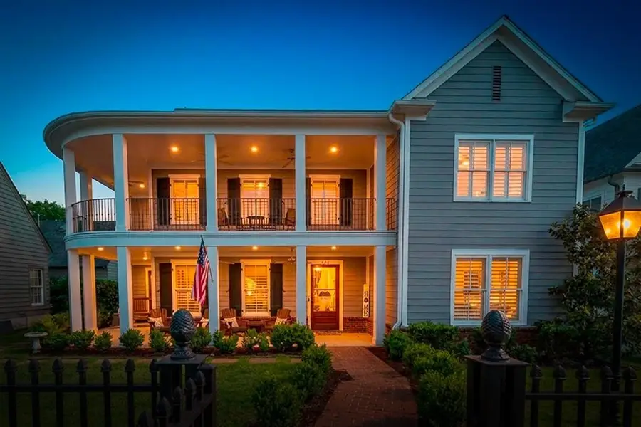 328 Washington St, Collierville, TN 38017 - #2