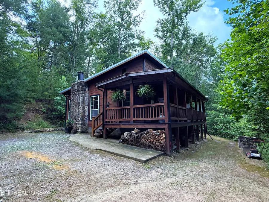 438 Country Square Rd, Newport, TN 37821 - #3