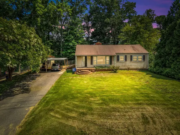 205 Cliffside Ave, Shelbyville, TN 37160