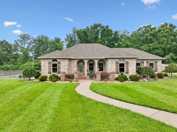 140 Hudson Ln, Lafayette, TN 37083