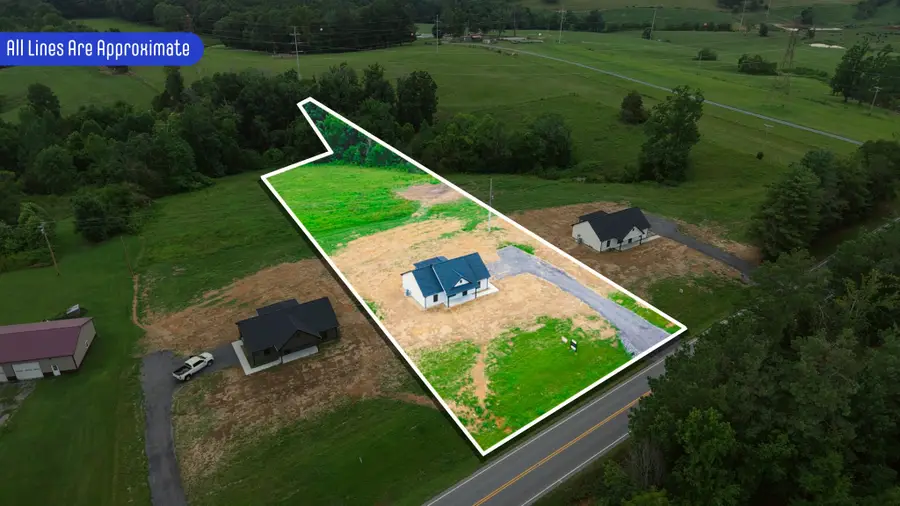 4677 Scottsville Rd, Lafayette, TN 37083 - #2