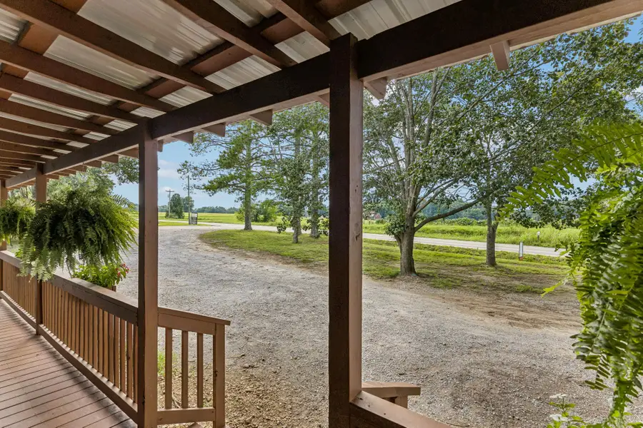 38 N Old Military Rd, Summertown, TN 38483 - #3
