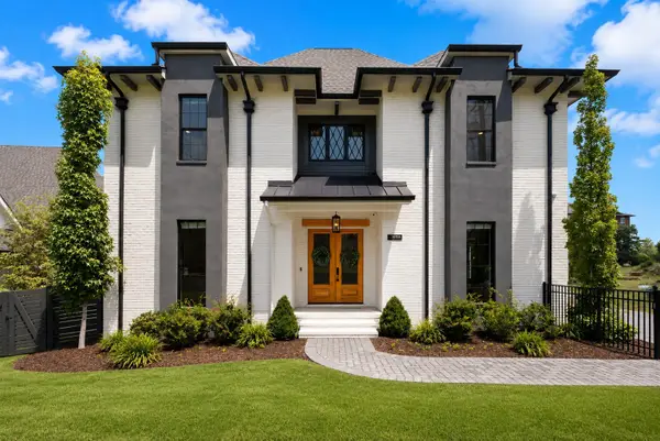 3916A Cross Creek Rd, Nashville, TN 37215
