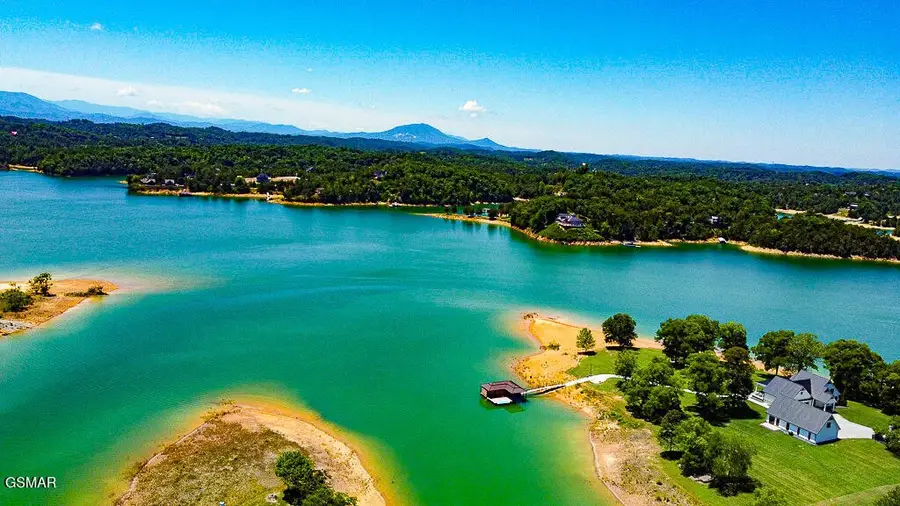 902 Lake View Road, Sevierville, TN 37876 - #3