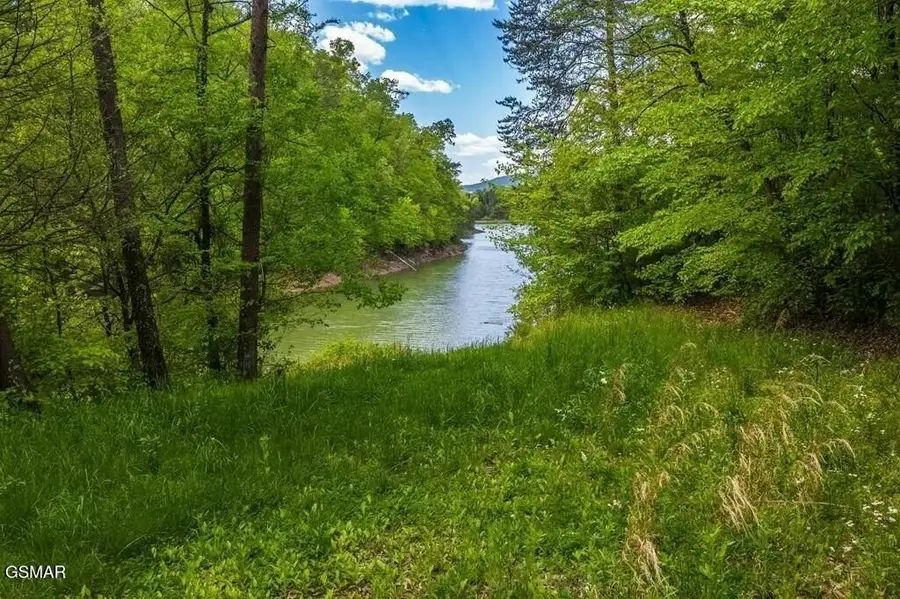 2 Caywood Road, Dandridge, TN 37725 - #3