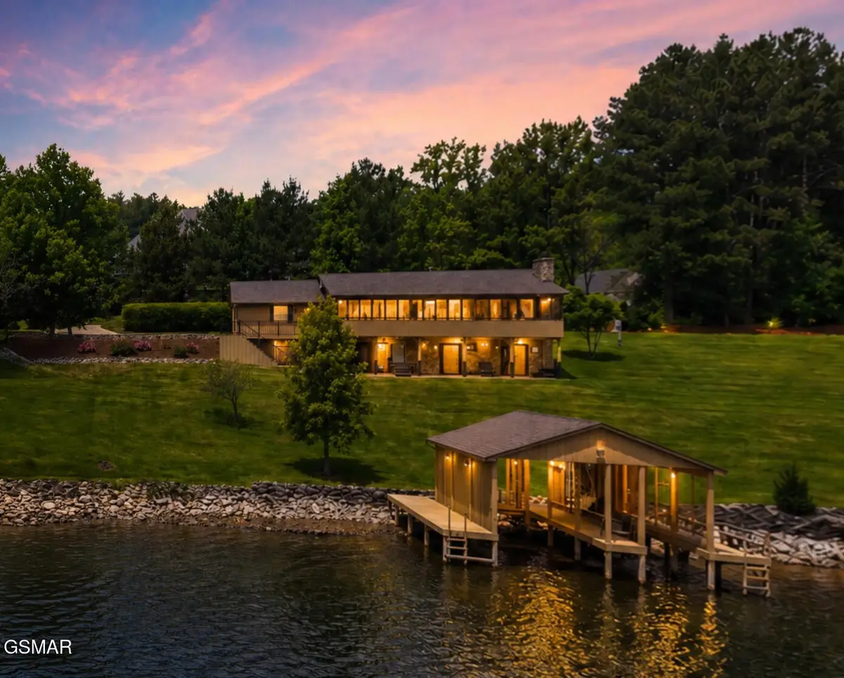 326 Chamberlain Cove Road, Kingston, TN 37763 - #1