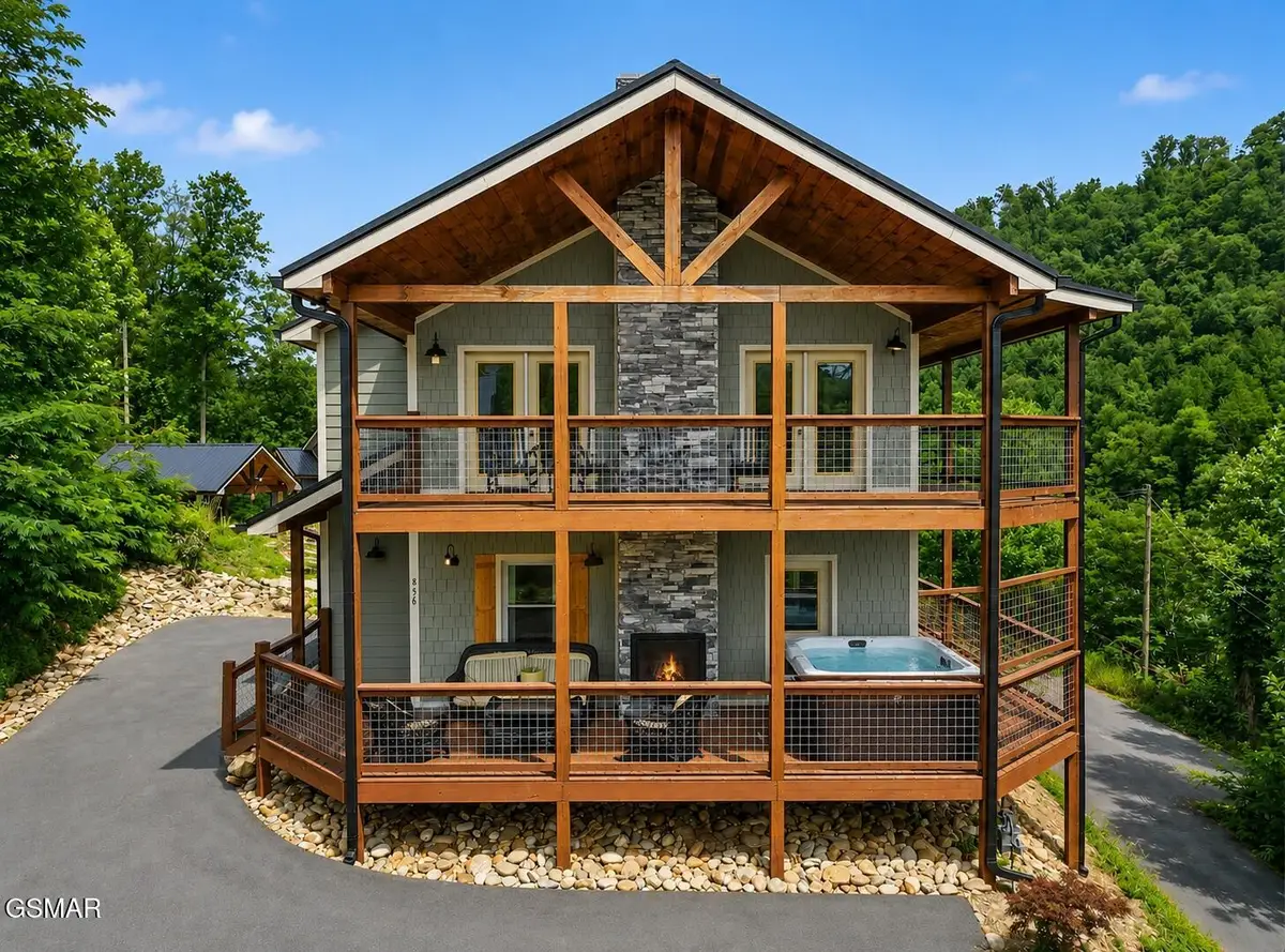 856 Crest View Drive, Gatlinburg, TN 37738 - #1