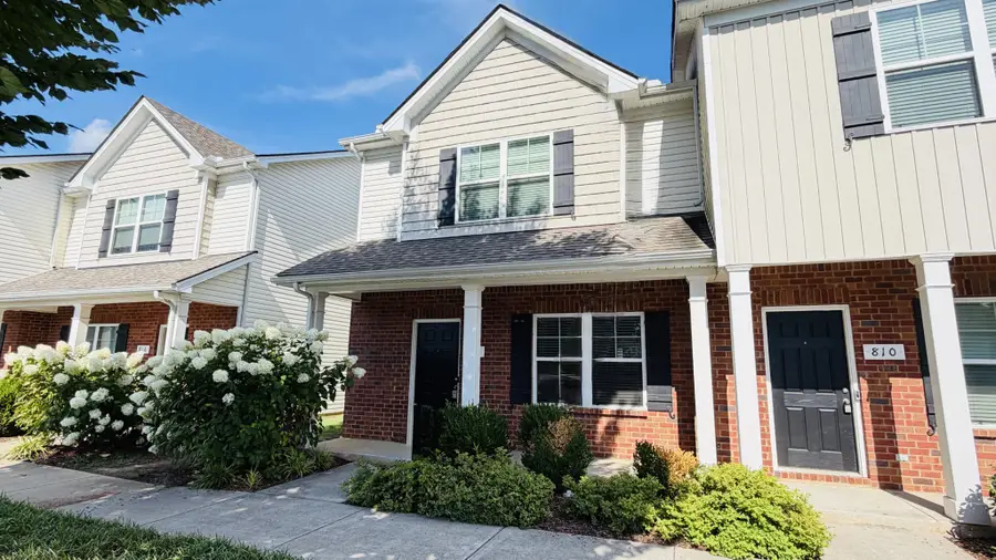 812 Staten Dr, Murfreesboro, TN 37128 - #2