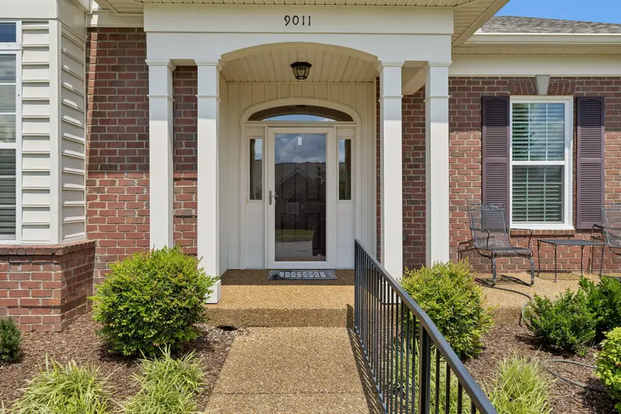 9011 Sunrise Cir, Franklin, TN 37067 - #2