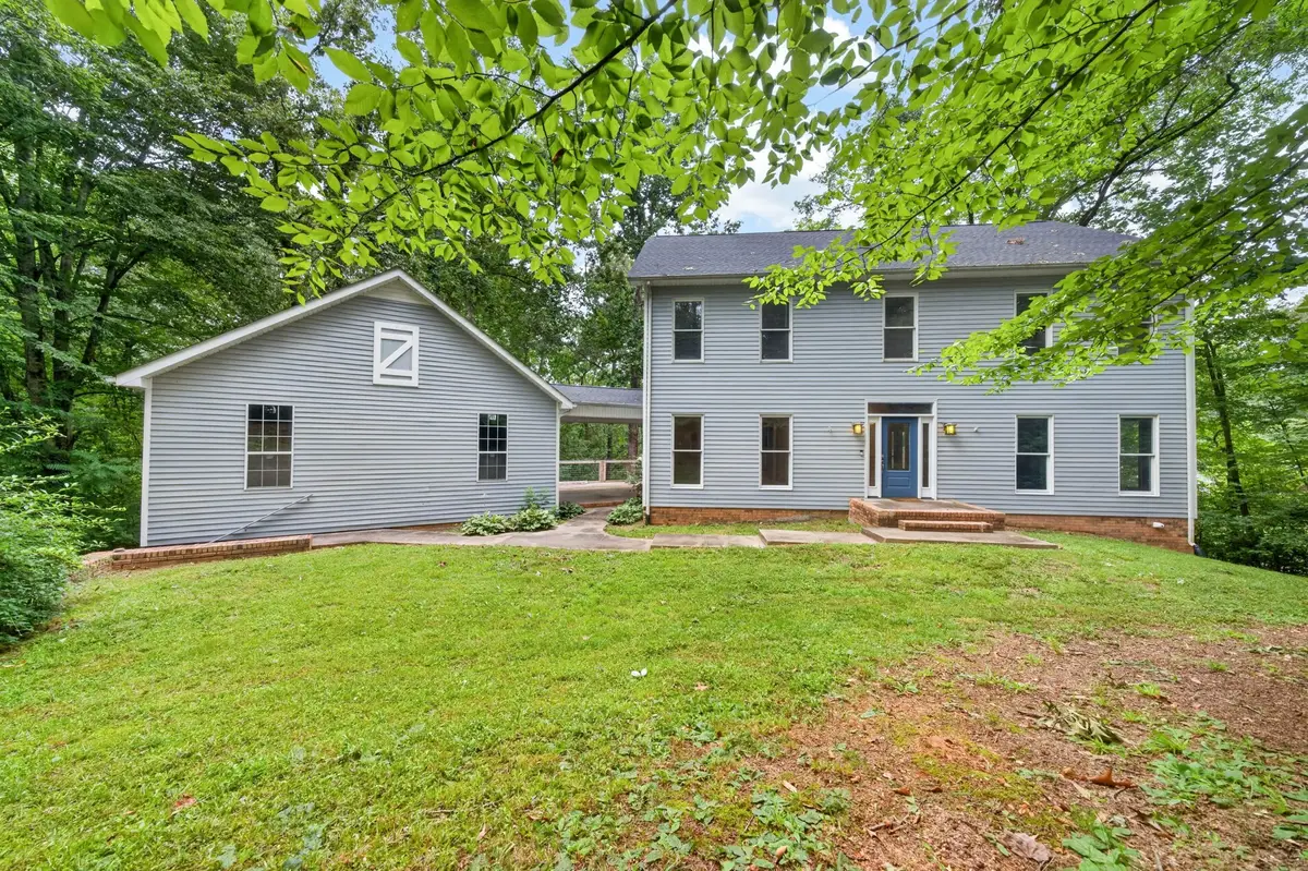 1945 Forest Cir Sw, Cookeville, TN 38506 - #1