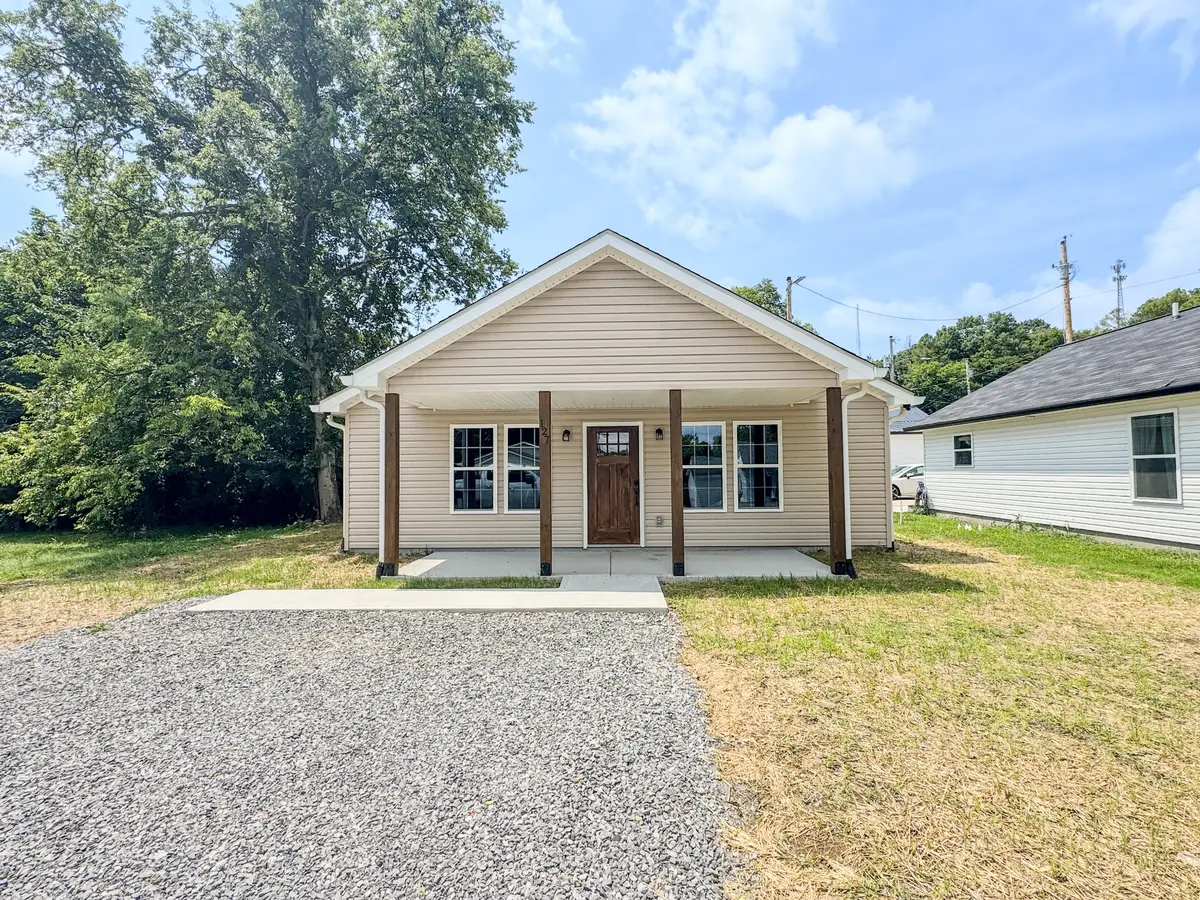 127 Foxall St, Hartsville, TN 37074 - #1