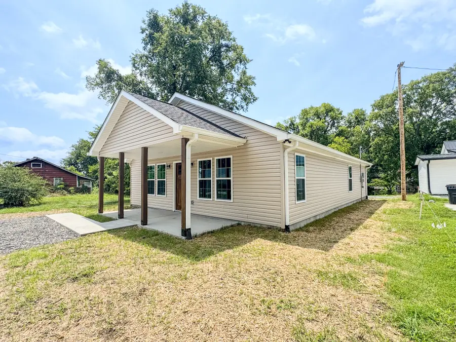 127 Foxall St, Hartsville, TN 37074 - #3