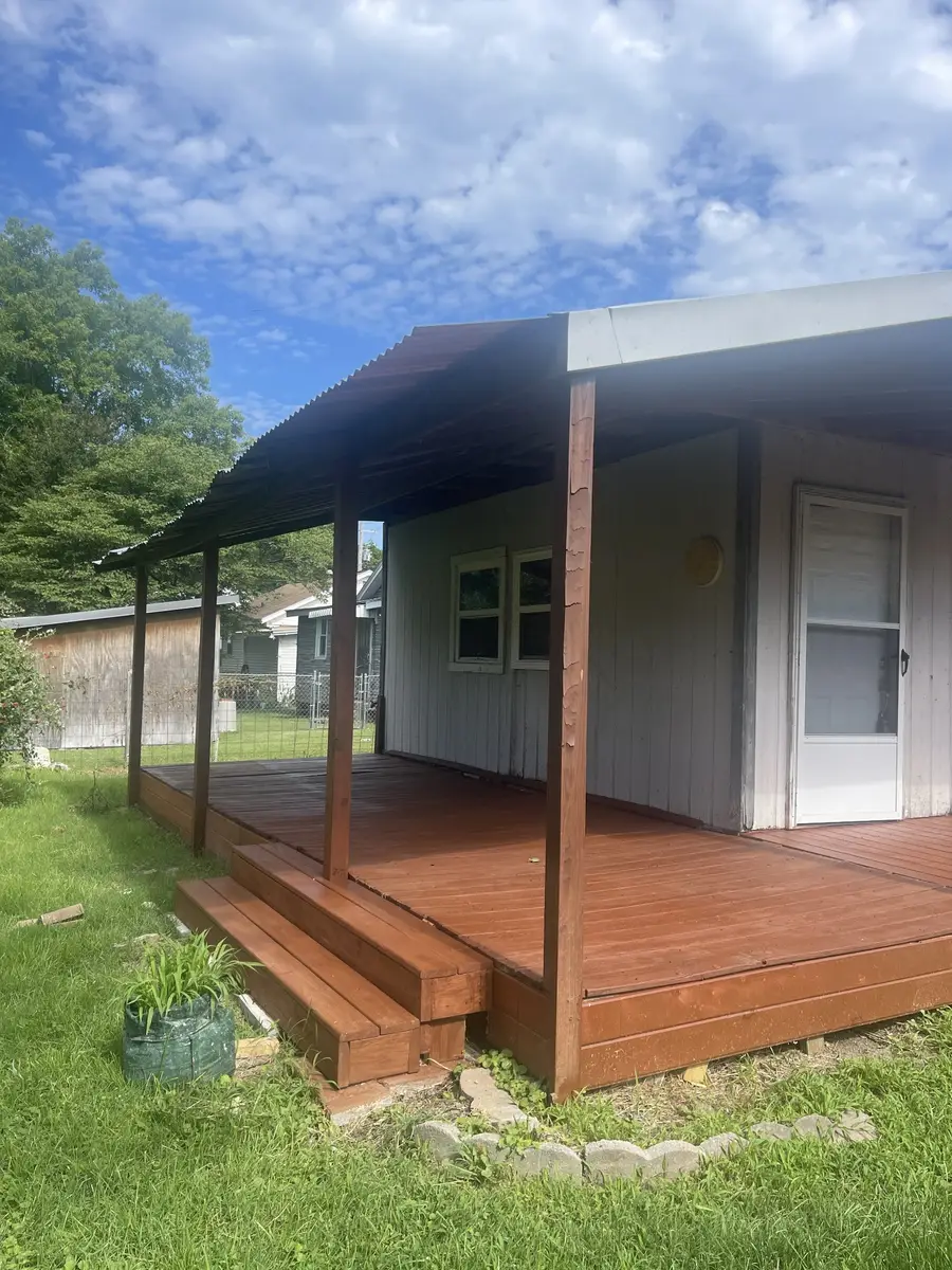 805 E Todd St, Union City, TN 38261 - #2