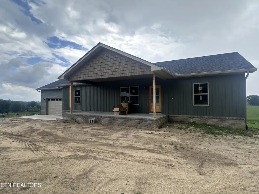 934 Allardt Hwy, Jamestown, TN 38556 - #2