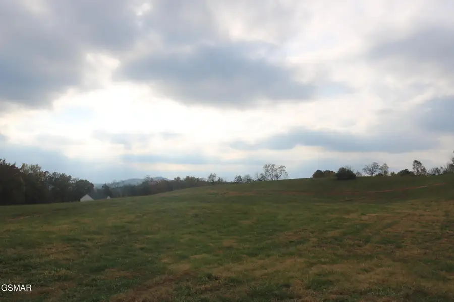 637 Sharp Road, Sevierville, TN 37876 - #3