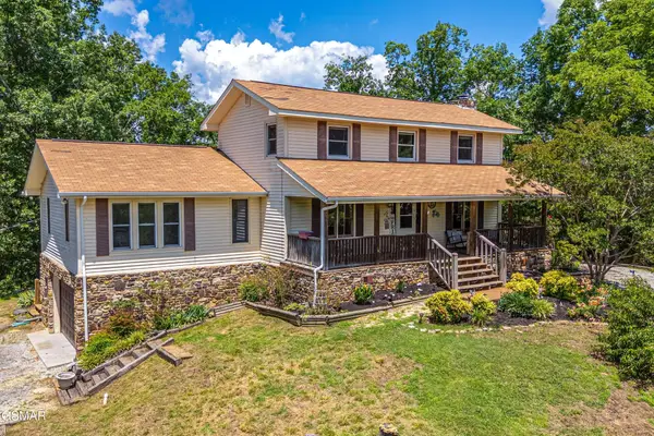 1131 Lindsey Drive, Sevierville, TN 37876