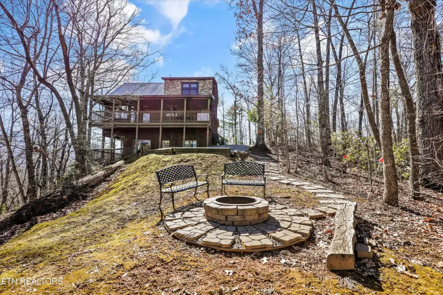 1009 Vista Drive, Gatlinburg, TN 37738 - #3