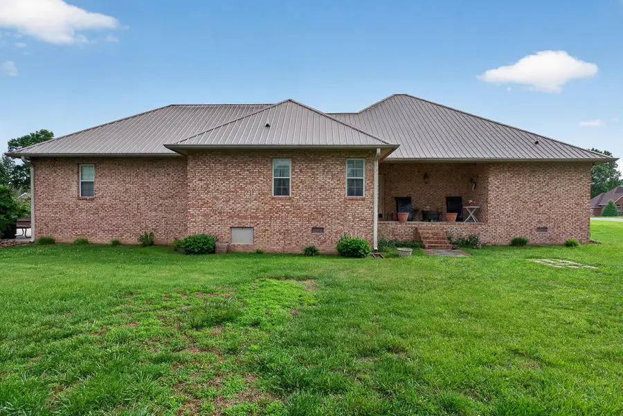 271 Hearthstone Dr, Sparta, TN 38583 - #2