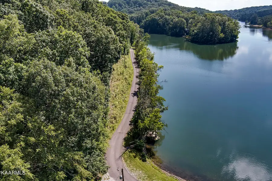 748 Laurel Lake Circle, Madisonville, TN 37354 - #3