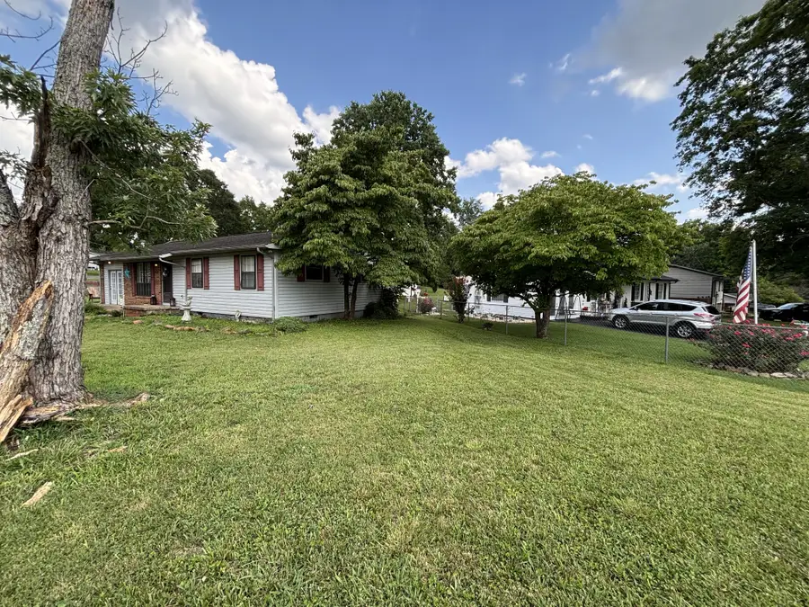 7729 Temple Acres Dr, Knoxville, TN 37938 - #2