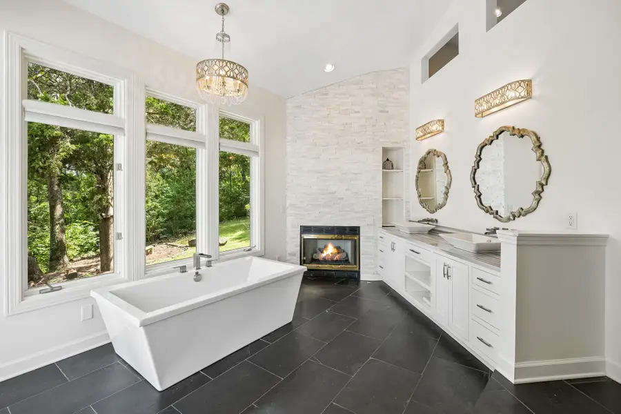 1619 Otter Creek Rd, Nashville, TN 37215 - #3