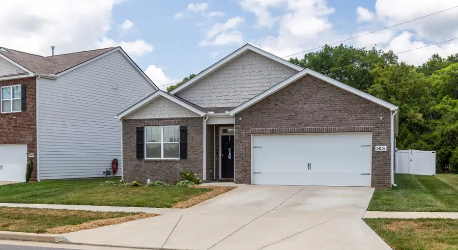 5051 Hunters Village Dr, Lebanon, TN 37087 - #2
