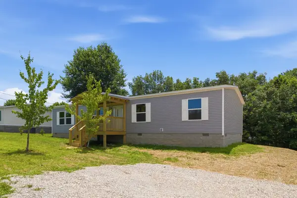 335 Meridian Dr, Smithville, TN 37166