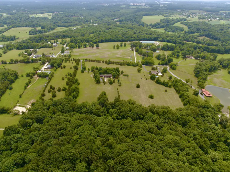 6881 Glidewell Road, Cross Plains, TN 37049 - #3