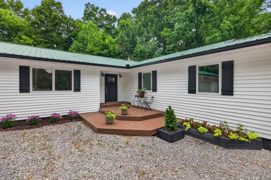 41 Jump Off Pl, Monterey, TN 38574 - #3