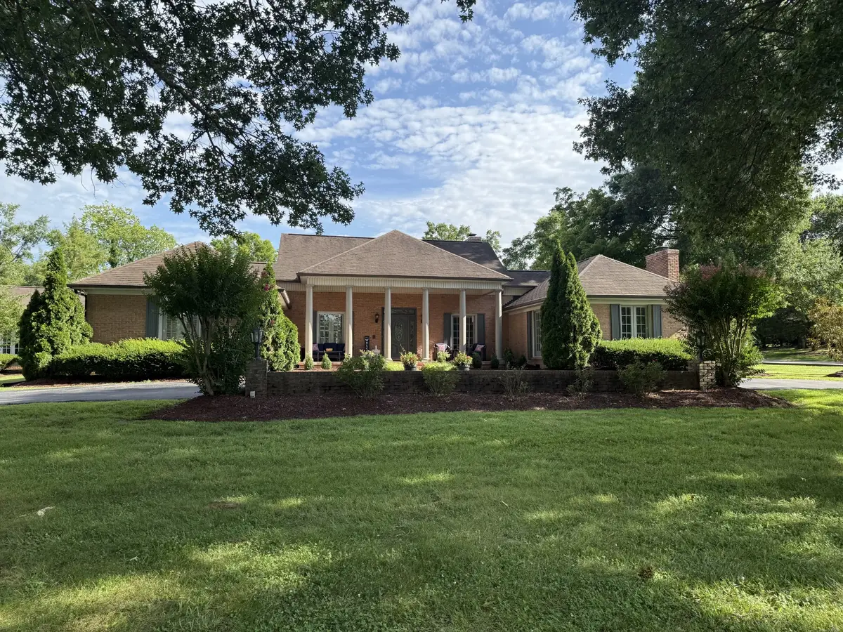 5013 Fountainhead Dr, Brentwood, TN 37027 - #1
