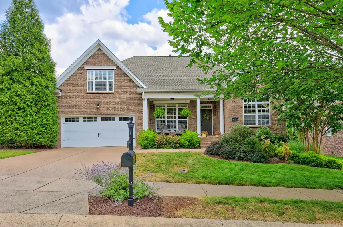 8344 Parkfield Dr, Nolensville, TN 37135 - #1