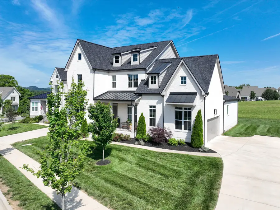 1015 Wetzel Dr, Franklin, TN 37064 - #2