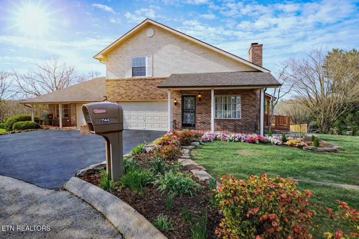 1144 N Rachaels Circle, Maryville, TN 37804 - #1