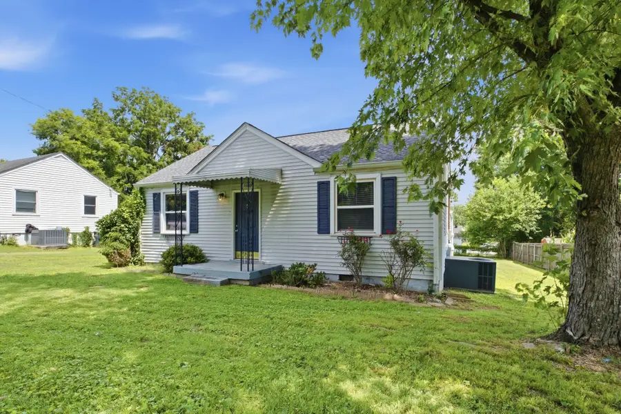 62 Peachtree St, Nashville, TN 37210 - #3