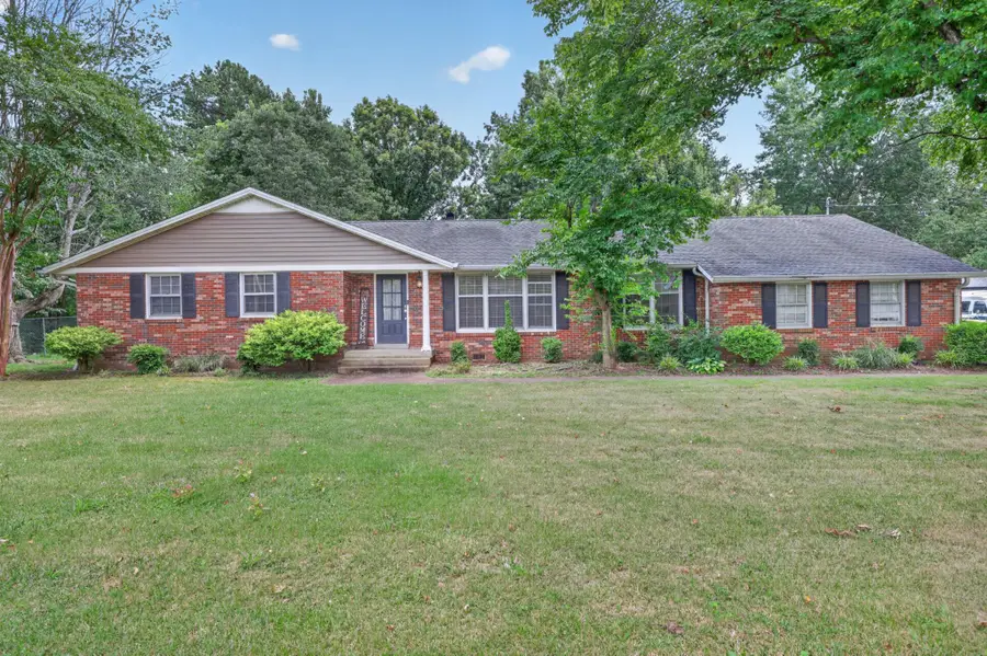 307 Austin Dr, Franklin, KY 42134 - #2
