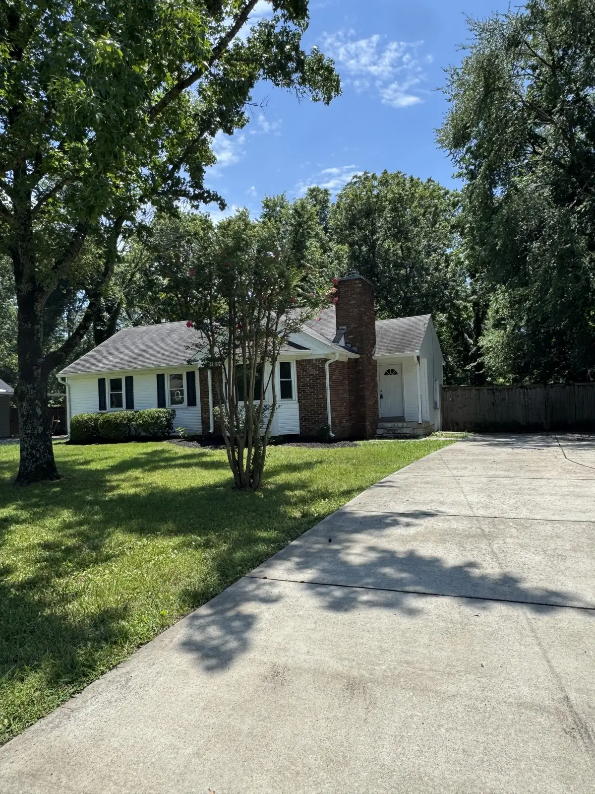 121 Sunnymeade Dr, Mount Juliet, TN 37122 - #1