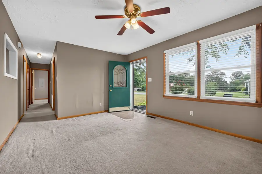 1201 Earl Ave, Smithville, TN 37166 - #3